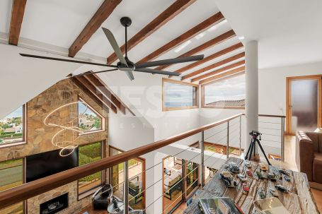 Villa exclusive avec vue panoramique sur la mer à Alcaidesa, Costa del Sol