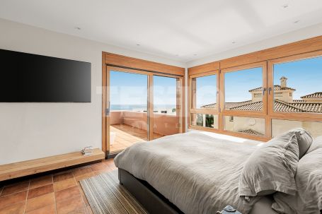 Villa exclusive avec vue panoramique sur la mer à Alcaidesa, Costa del Sol