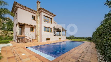 Villa exclusive avec vue panoramique sur la mer à Alcaidesa, Costa del Sol