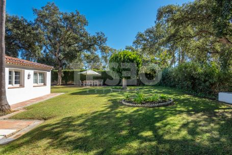 Elegant Three-Bedroom Villa , Sotogrande Alto