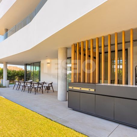 Stunning ground floor luxury apartment in Village Verde, available for short term rental.