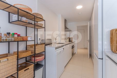Gran bajo con jardín privado en Senda Chica, La Reserva de Sotogrande