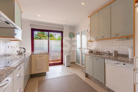 Apartamento en alquiler de larga temporada en Los Gazules de Almenara, Sotogrande Alto