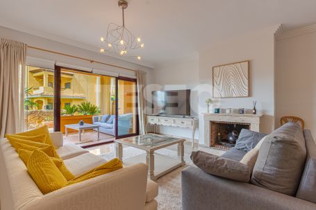 Apartamento en alquiler de larga temporada en Los Gazules de Almenara, Sotogrande Alto