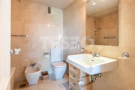 Amplio Apartamento de 3 Dormitorios y 3 baños con vistas al mar en Paseo del Mar