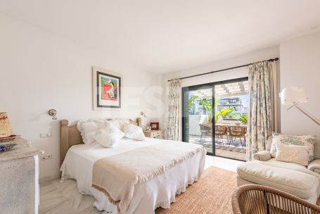 WONDERFUL APARTMENT FOR SALE IN THE EL POLO DE SOTOGRAND URBANIZATION
