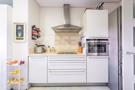 WONDERFUL APARTMENT FOR SALE IN THE EL POLO DE SOTOGRAND URBANIZATION