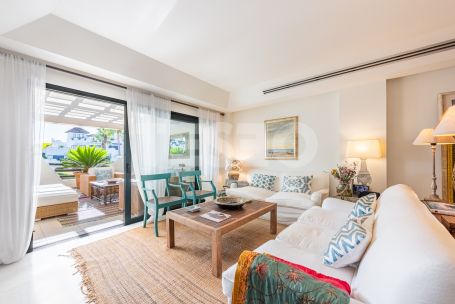 WONDERFUL APARTMENT FOR SALE IN THE EL POLO DE SOTOGRAND URBANIZATION