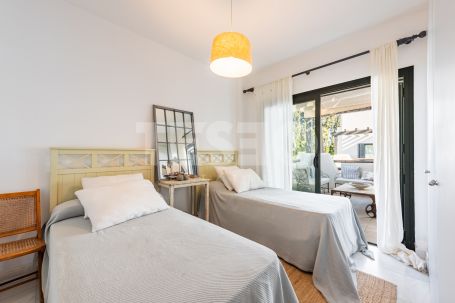 WONDERFUL APARTMENT FOR SALE IN THE EL POLO DE SOTOGRAND URBANIZATION