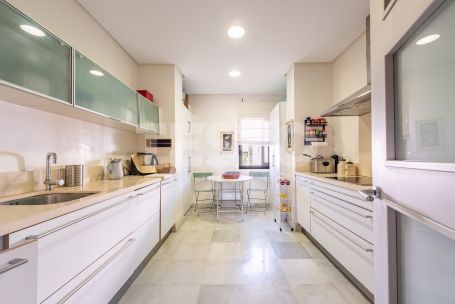 WONDERFUL APARTMENT FOR SALE IN THE EL POLO DE SOTOGRAND URBANIZATION