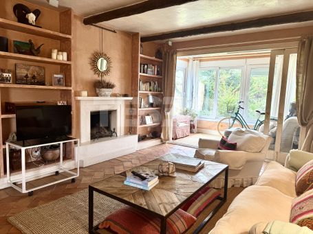 3-bedroom apartment in Tenisol, Sotogrande Alto, with garden and 24-hour security