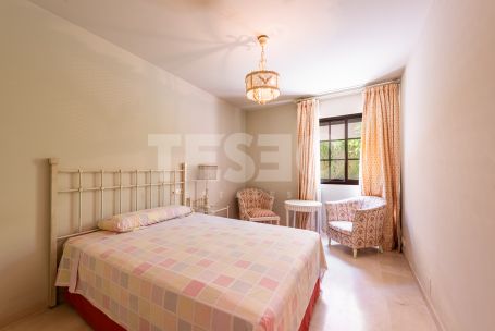 Precioso adosada de 4 dormitorios en Los Granados, Sotogrande Costa