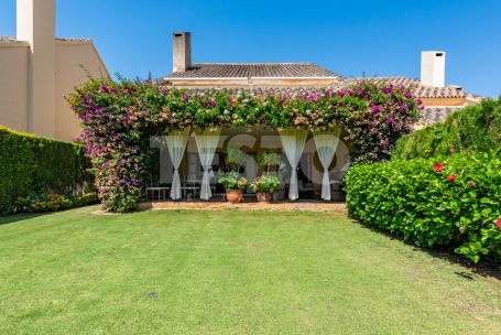 Precioso adosada de 4 dormitorios en Los Granados, Sotogrande Costa