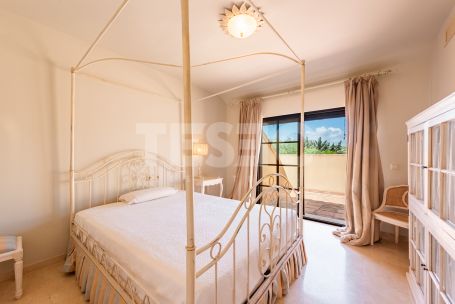 Precioso adosada de 4 dormitorios en Los Granados, Sotogrande Costa