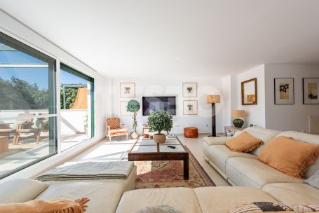 APARTMENT OF 5 DORMITORS IN SENDA CHICA, SOTOGRANDE