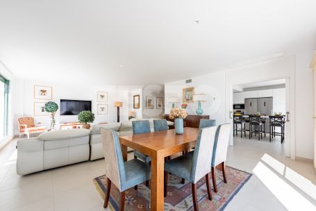 APARTMENT OF 5 DORMITORS IN SENDA CHICA, SOTOGRANDE