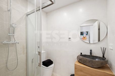 Beautiful 5 bedroom villa in the exclusive Zone B of Sotogrande Costa.