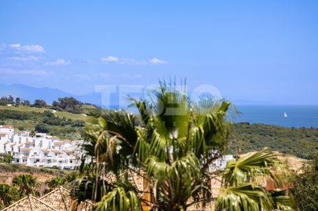 Bonita Casa adosada con vistas al Mar y a Gibraltar en La Alcaidesa