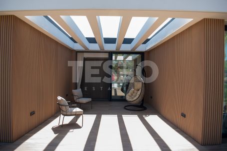 Villa KOA: Contemporary Villa recently built in Sotogrande Costa