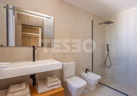 Villa KOA: Neues Projekt, kürzlich in Sotogrande Costa erbaut