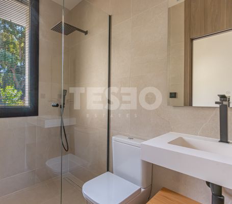 Villa KOA: Neues Projekt, kürzlich in Sotogrande Costa erbaut