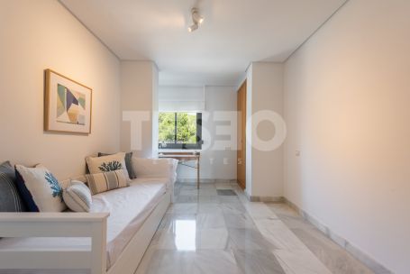 APARTMENT IN THE SOTOGRANDE POLE