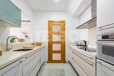 APARTMENT IN THE SOTOGRANDE POLE
