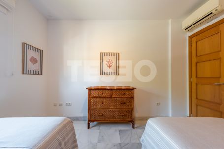 APARTMENT IN THE SOTOGRANDE POLE