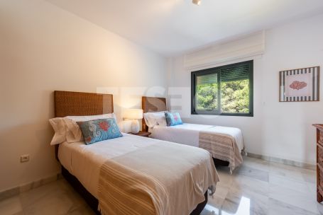 APARTMENT IN THE SOTOGRANDE POLE