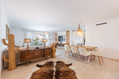 Wohnung zu verkaufen in Isla Carey, Marina de Sotogrande