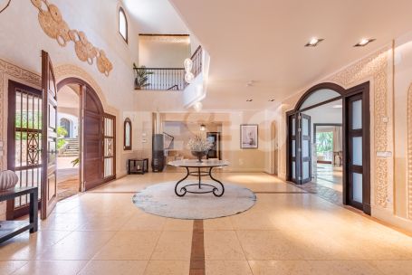 Stunning villa with Incredible views in Sotogrande Alto.