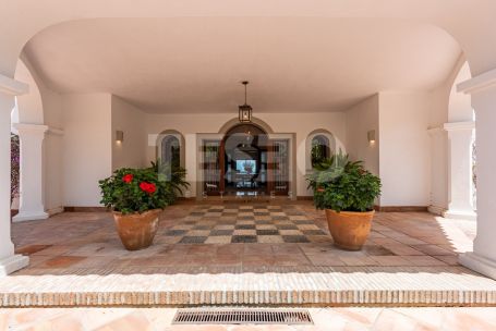 Stunning villa with Incredible views in Sotogrande Alto.