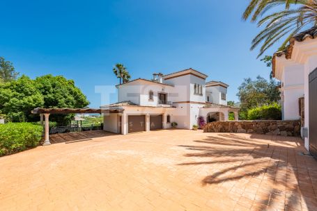 Stunning villa with Incredible views in Sotogrande Alto.