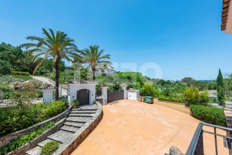 Stunning villa with Incredible views in Sotogrande Alto.