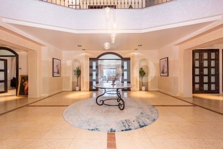 Stunning villa with Incredible views in Sotogrande Alto.