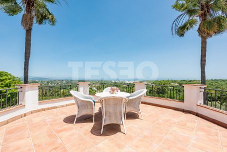 Stunning villa with Incredible views in Sotogrande Alto.
