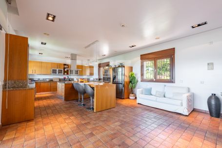 Stunning villa with Incredible views in Sotogrande Alto.