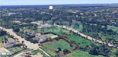 Luxuriöses Grundstück in Zona L, La Reserva, Sotogrande