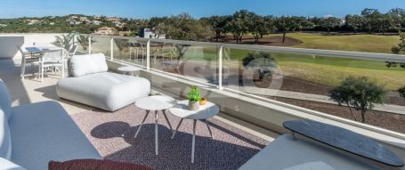 Exklusive Duplex-Penthousewohnung in Emerald Greens im San Roque Club