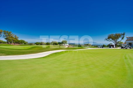 Exclusive Duplex penthouse in Emerald Greens at San Roque Club