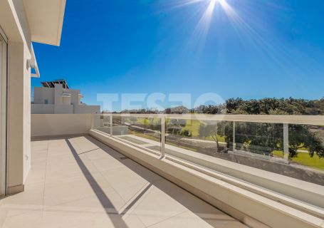 Exclusive Duplex penthouse in Emerald Greens at San Roque Club