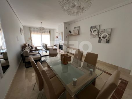 Exklusive 2-Zimmer-Wohnung in Ribera del Paraíso, Sotogrande Marina