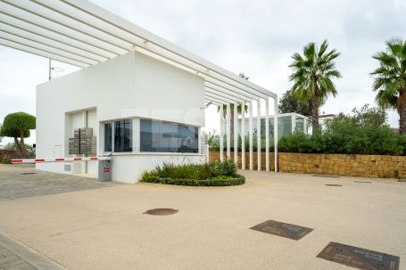 La Finca : Maison jumelée exclusive de nouvelle construction en première ligne de golf à La Reserva de Sotogrande