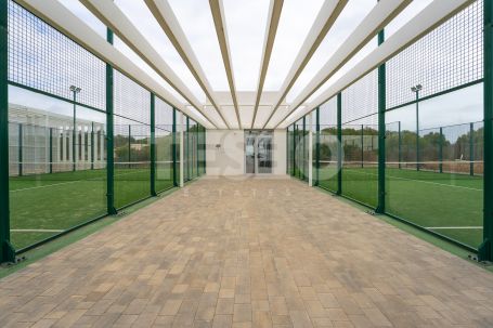 La Finca : Maison jumelée exclusive de nouvelle construction en première ligne de golf à La Reserva de Sotogrande