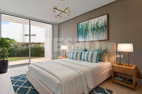 La Finca : Maison jumelée exclusive de nouvelle construction en première ligne de golf à La Reserva de Sotogrande