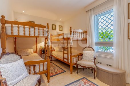 Town House for sale in Sotogrande Costa