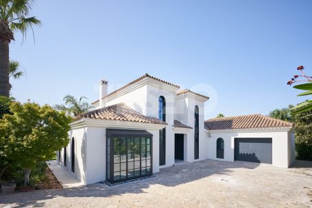 Preciosa Villa Reformada en la Zona B, Sotogrande Costa