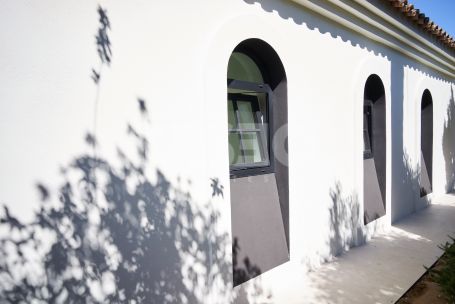 Preciosa Villa Reformada en la Zona B, Sotogrande Costa