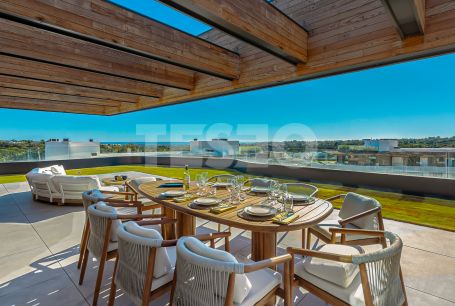 PENTHOUSE ÉPOUSTOUFLANT AVEC VUES PANORAMIQUES À VILLAGE VERDE