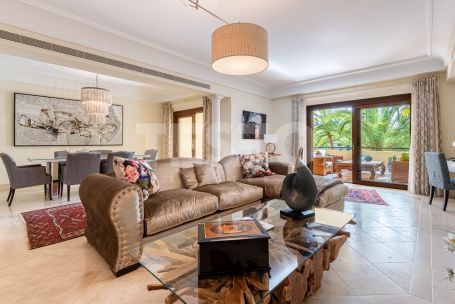 Spaciousness and Privacy in this apartment in the exclusive Valgrande Urbanization